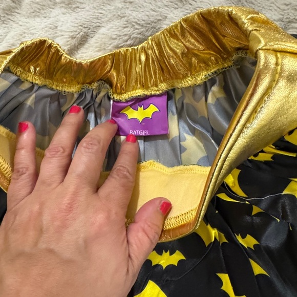 Batgirl 5-Piece Dress-Up Costume Set size 5-7 yrs - Picture 9 of 10